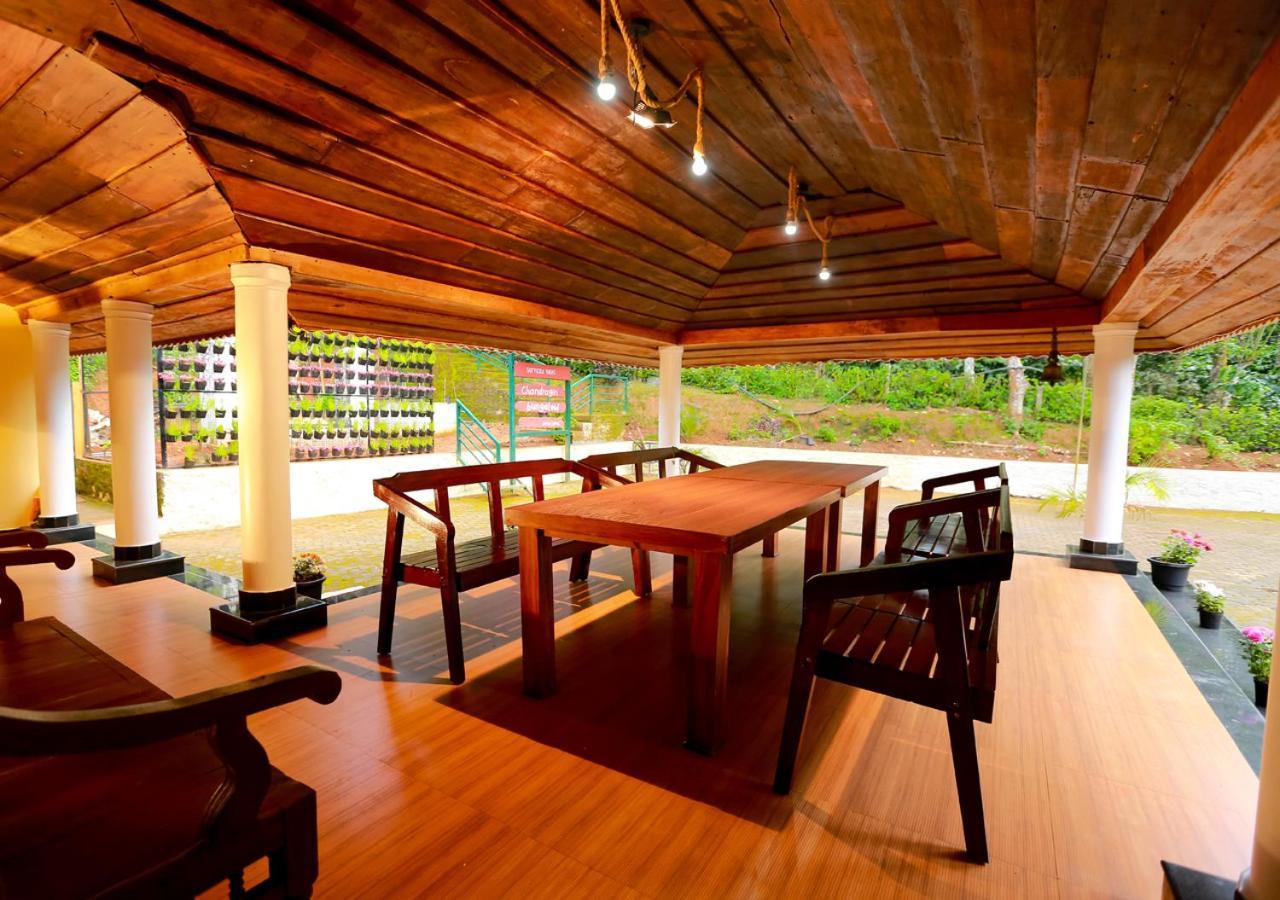 Chandragiri Wayanad Pool Bungalow By Voye Homes Vaduvanchal Экстерьер фото